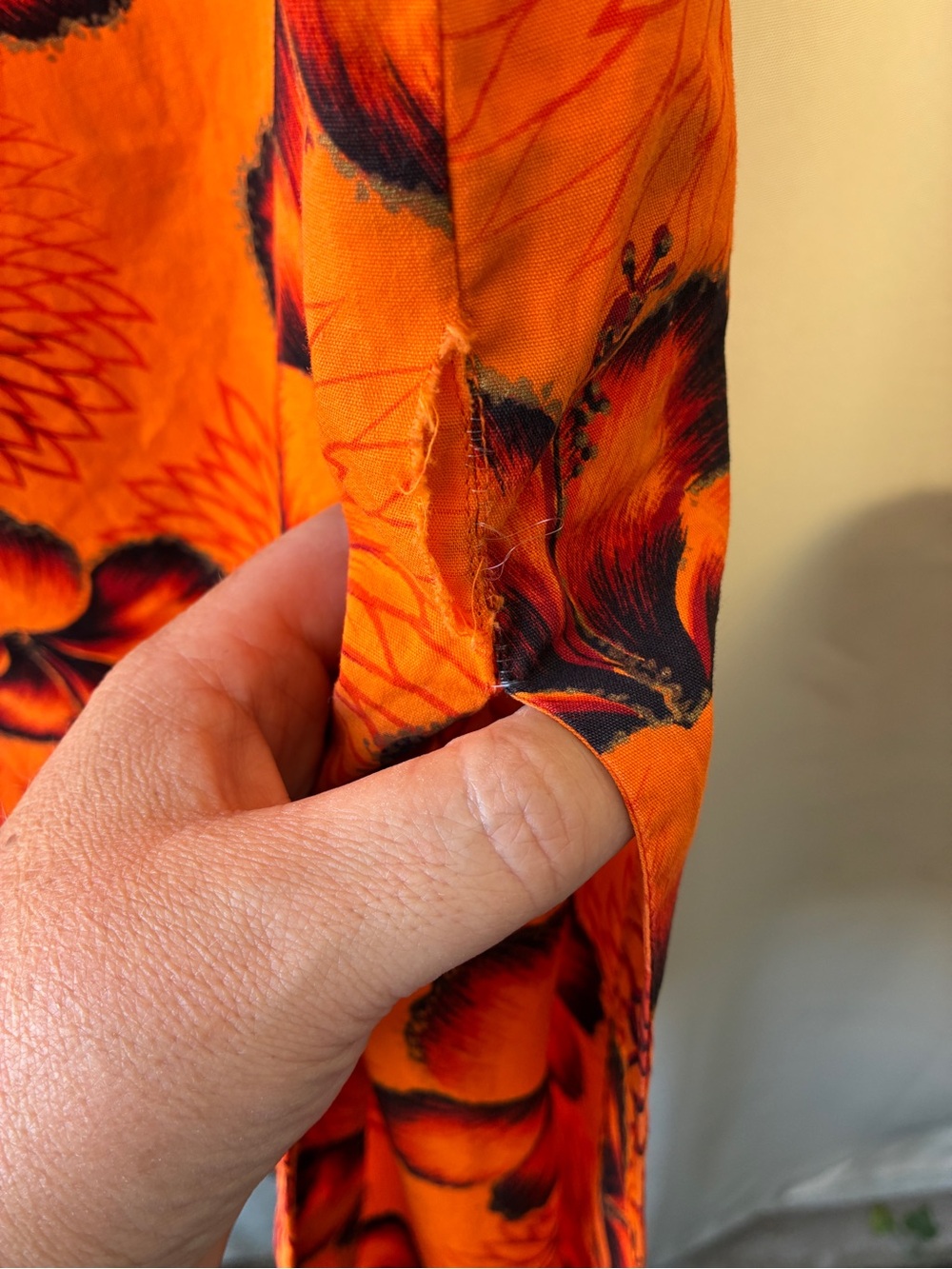 Vintage 1960s Hawaiian Hibiscus Print Orange Maxi Dress - Picture 5 of 11
